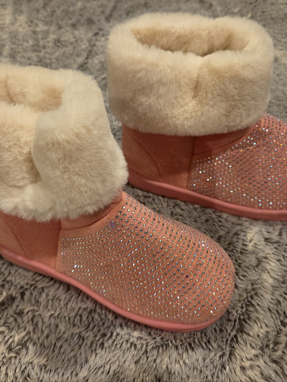Olivia Miller Pink Sparkle Faux Fur Lined Boots Sz 3